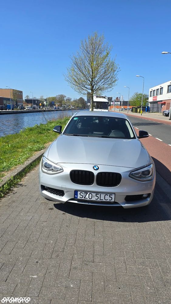 BMW Seria 1 118d - 5