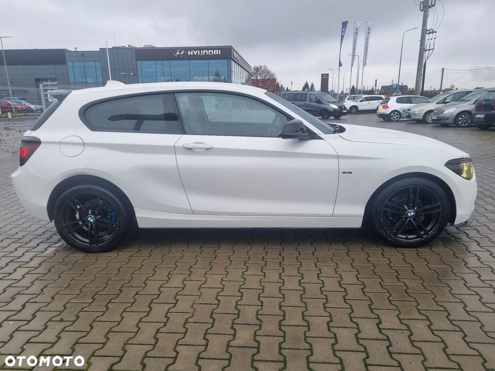 BMW Seria 1 114i Sport Line - 3
