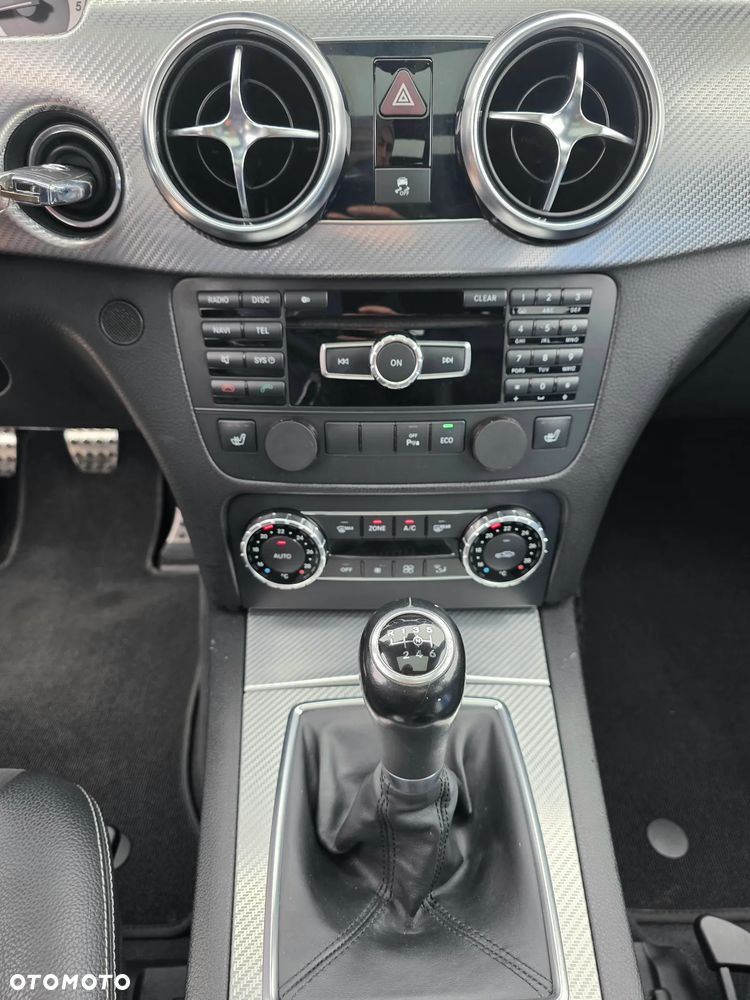 Mercedes-Benz GLK - 16