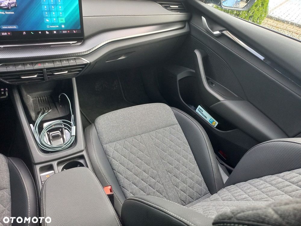 Skoda Octavia 2.0 TDI Sportline DSG - 13