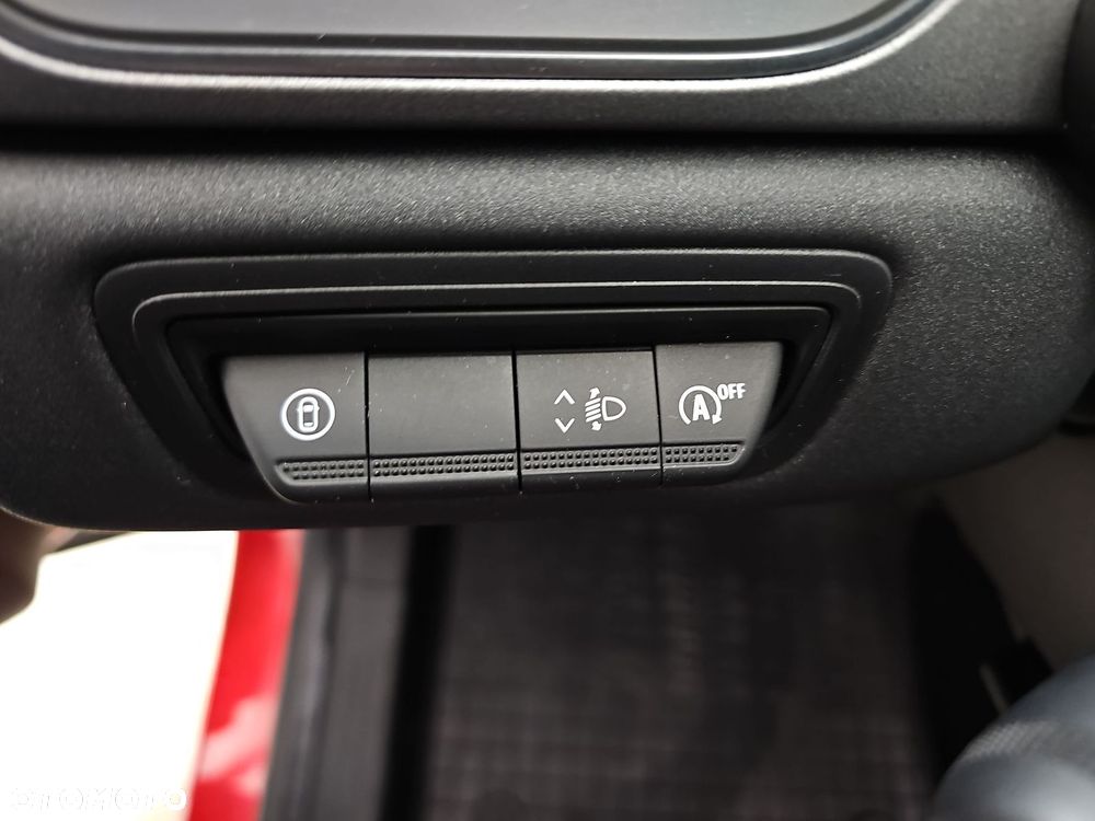 Renault Captur 1.0 TCe Techno - 12