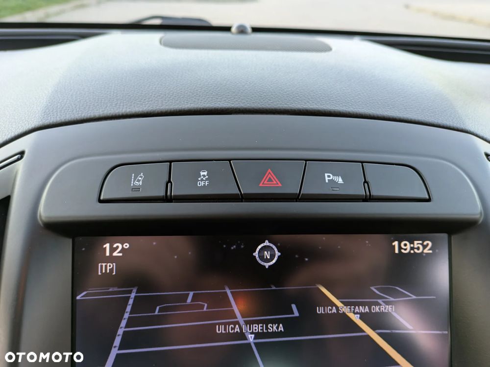 Opel Insignia 1.6 ECOTEC DI Turbo ecoFLEX Start/Stop Business Innovation - 36