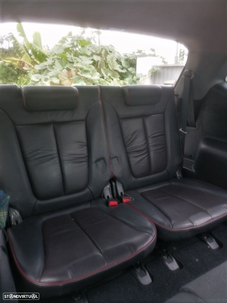 Hyundai Santa Fe - 13