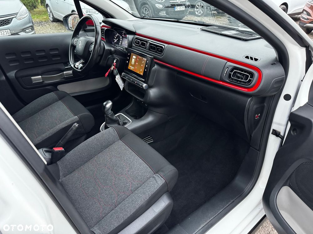 Citroën C3 1.2 PureTech GPF Shine - 23