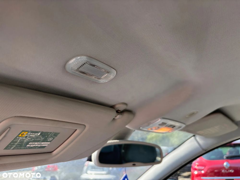 Renault Laguna 2.0 DCi Initiale - 18