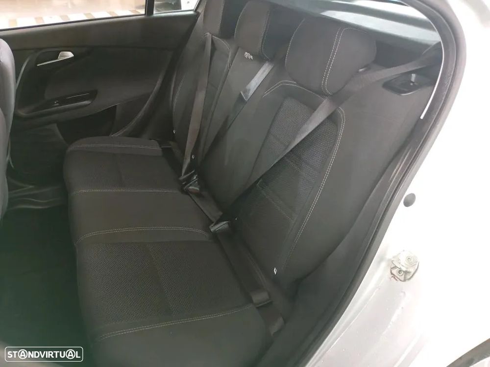 Fiat Tipo 1.3 MultiJet Life - 9