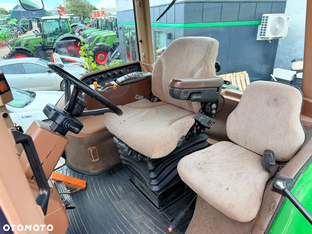 John Deere 8420 - 17