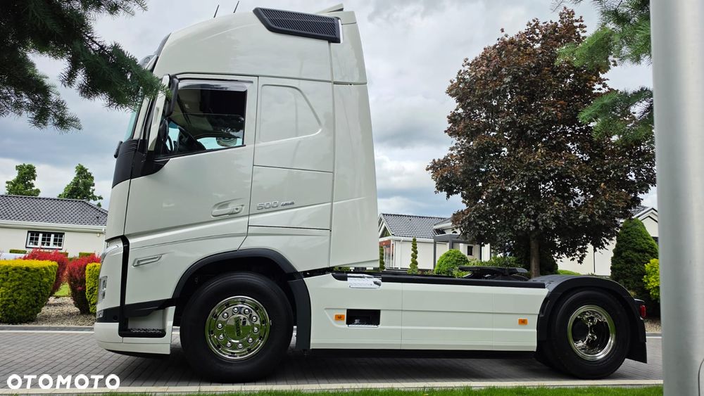 Volvo VOLVO///FH///500///2023/// GLOBETROTTER///XXL///1 TURBINA/// NOWE OPONY///KLIMATYZACJA POSTOJOWA///ZABUDOWY MIĘDZYOSIOWE///KAMERA/// VIRTUAL COCPIT///TABLET///STAN  BARDZO DOBRY - 8