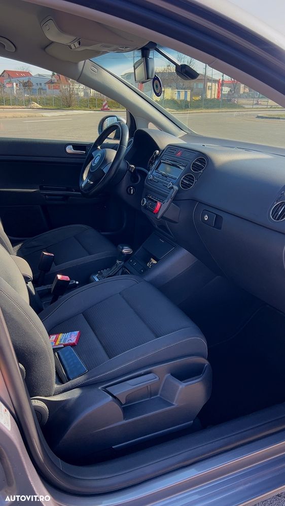 Volkswagen Golf Plus 1.6 TDI DPF DSG Style - 11