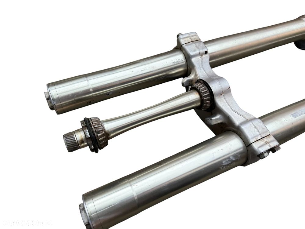 Lagi widełki Honda CRM 125 - 24