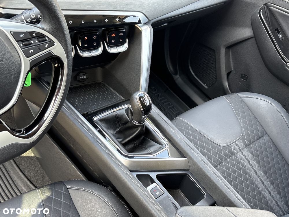 BAIC 3 1.5T Luxury - 22
