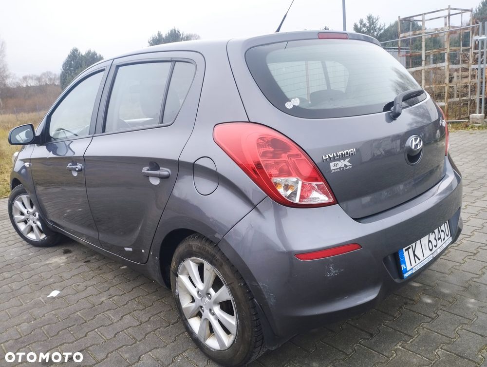 Hyundai i20 - 2
