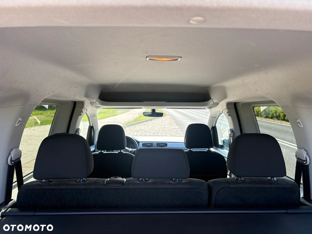 Volkswagen Caddy - 19