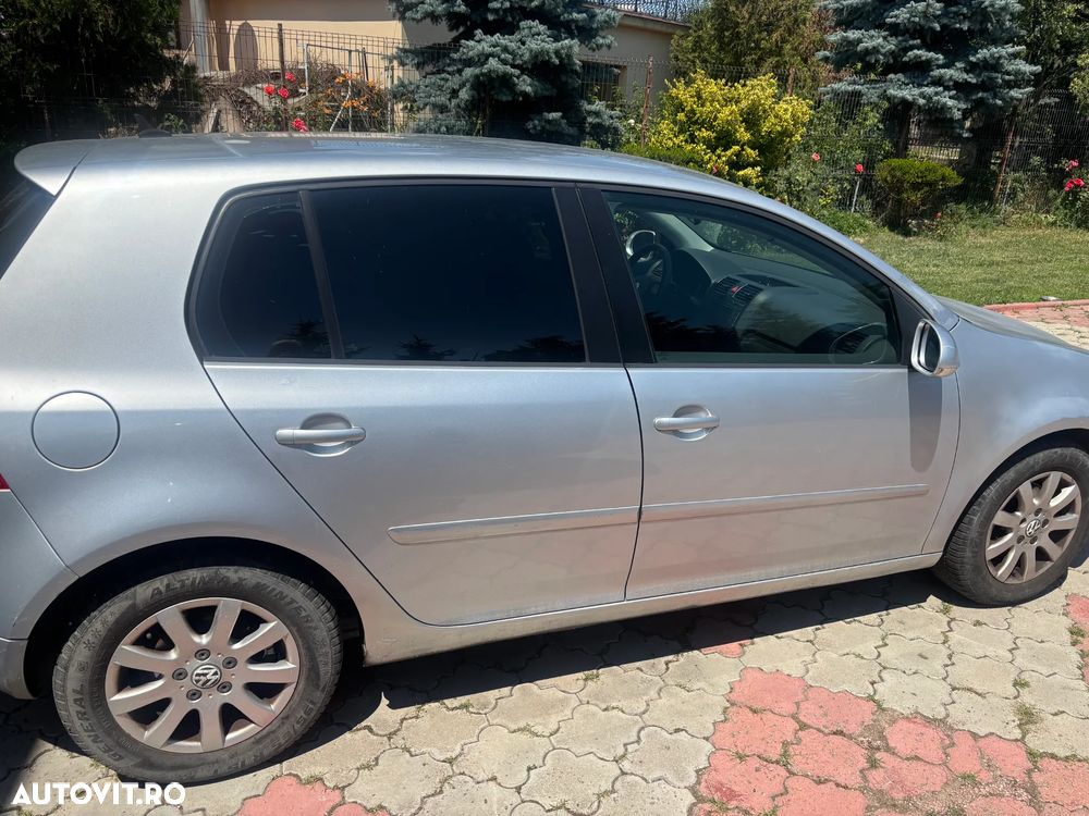 Volkswagen Golf - 3