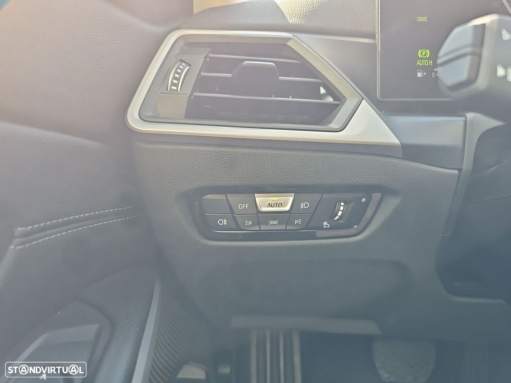 BMW 320 e Auto - 26