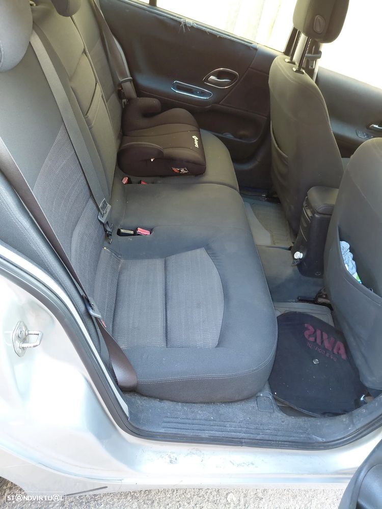 Renault Laguna Break 1.5 dCi Confort - 15