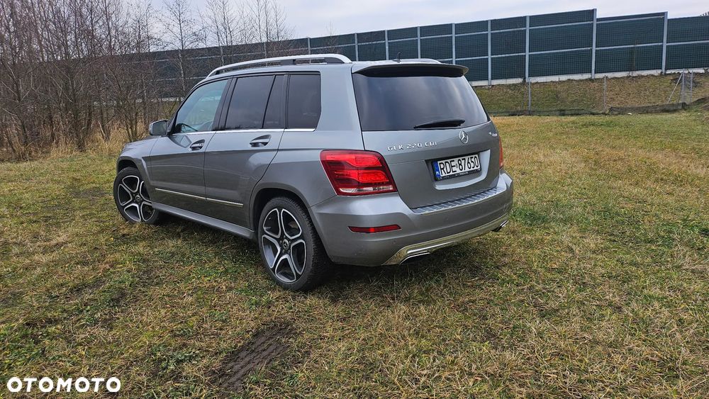 Mercedes-Benz GLK 220 CDI (BlueEFFICIENCY) 7G-TRONIC - 5