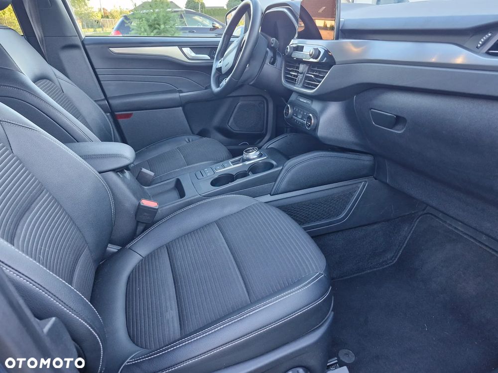 Ford Kuga 1.5 EcoBlue FWD Titanium X - 25