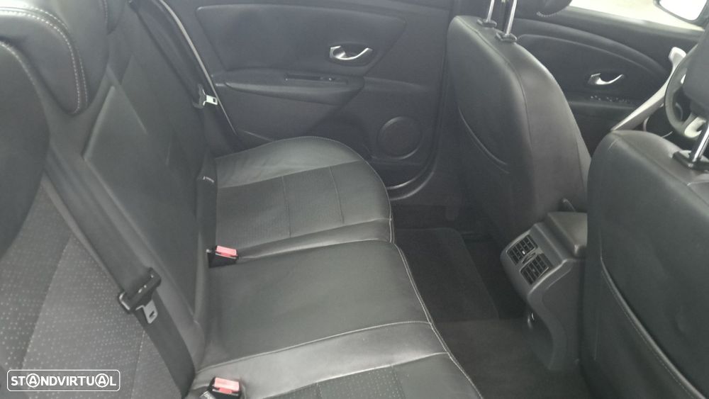 Renault Fluence 1.5 dCi Exclusive - 34