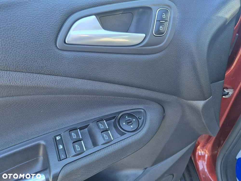 Ford Grand C-MAX - 13