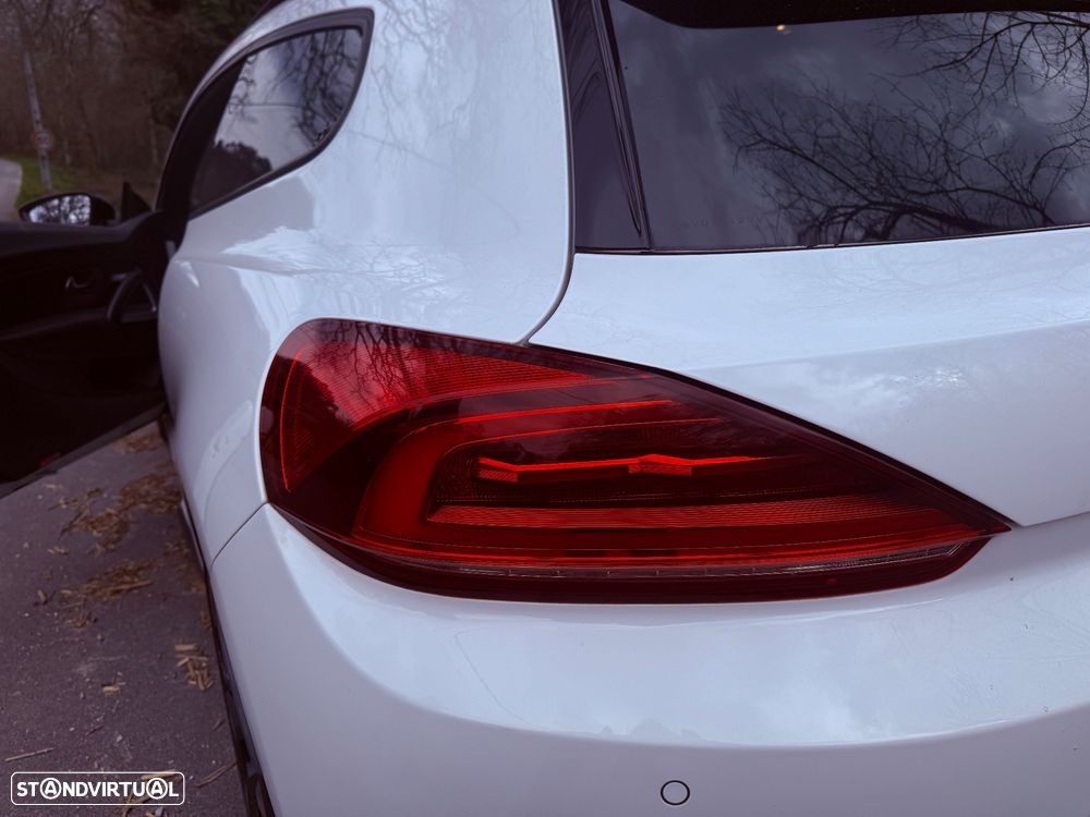 VW Scirocco 2.0 TDI Sport - 27