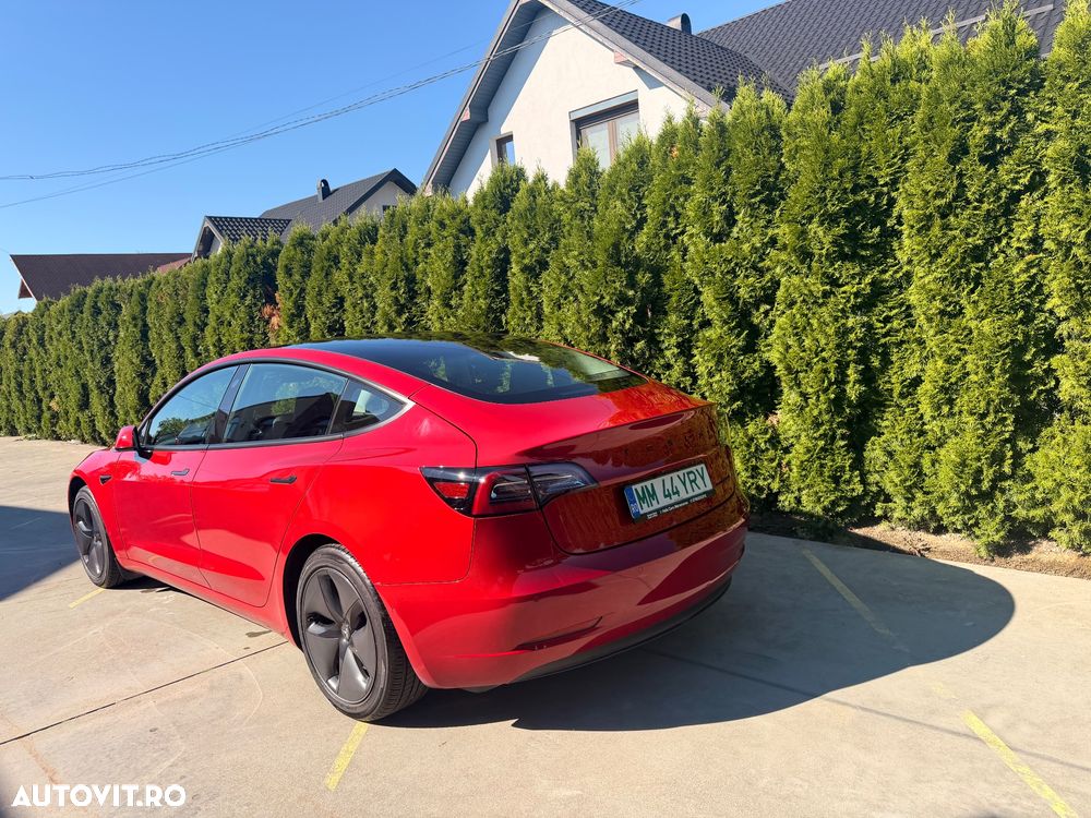 Tesla Model 3 - 2