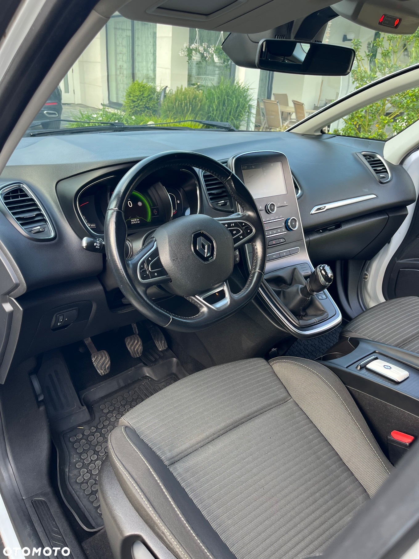 Renault Grand Scenic dCi 110 LIMITED - 7