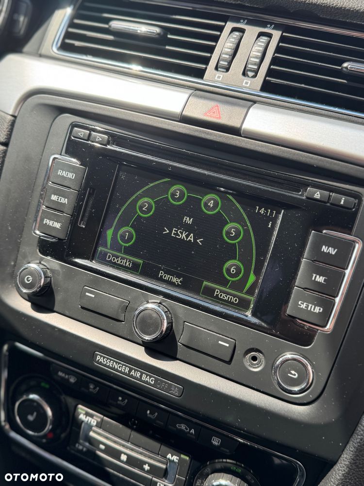Skoda Superb 2.0 TDI Elegance DSG - 21