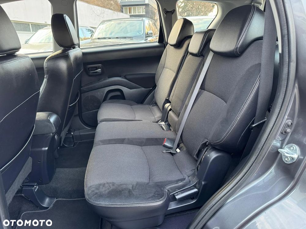 Citroën C-Crosser 2.4 Exclusive - 9