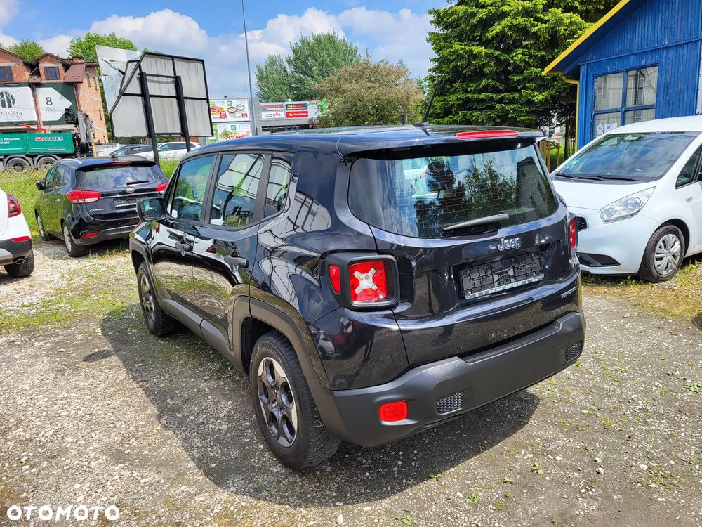 Jeep Renegade 1.6 E-TorQ Sport - 8