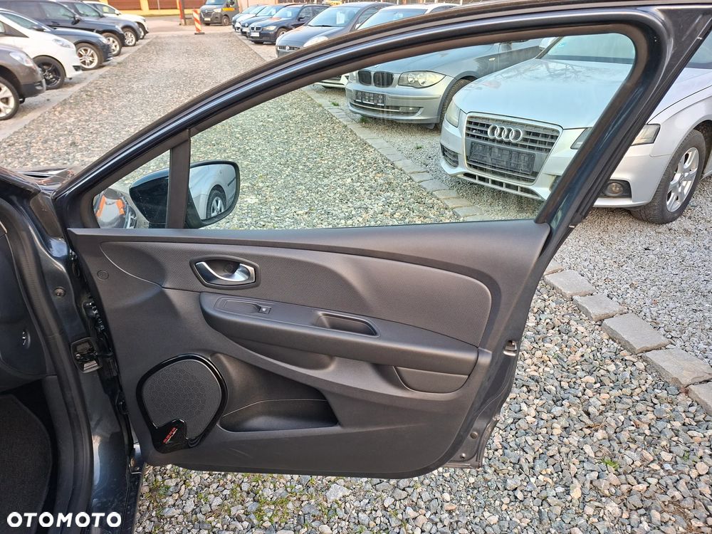 Renault Clio TCe 100 TomTom Edition - 16