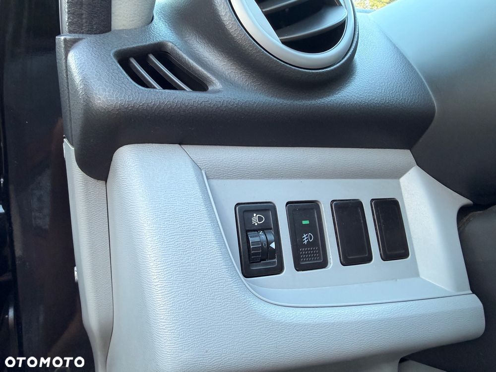 Nissan Pixo 1.0 Visia - 20