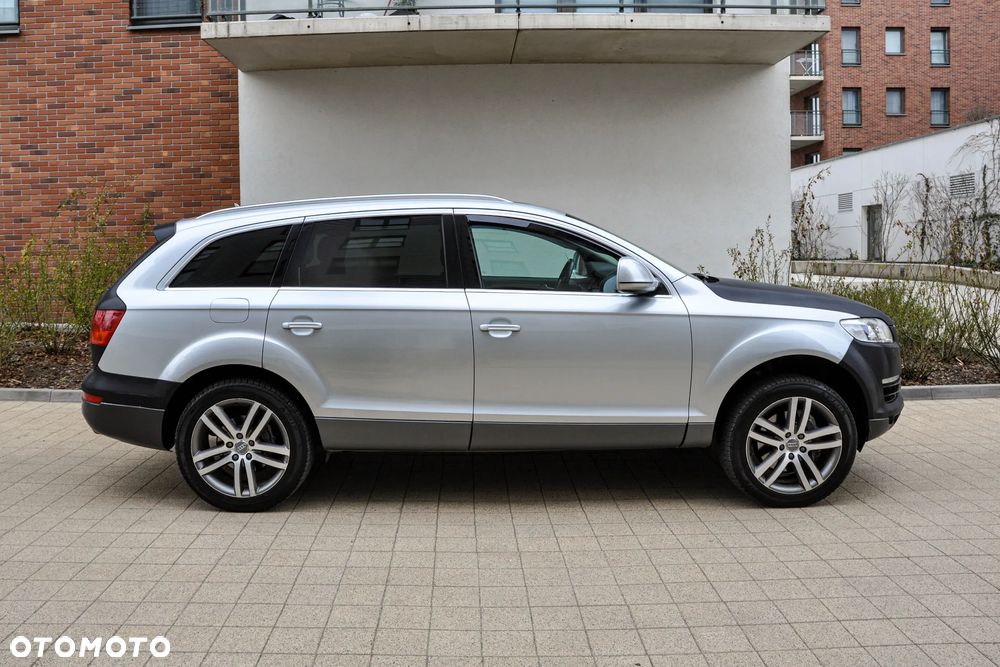 Audi Q7 3.0 TDI Quattro Tiptronic - 5