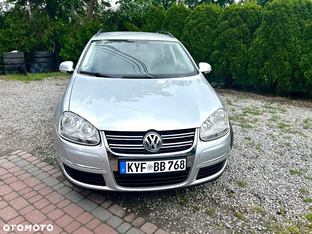 Volkswagen Golf - 3