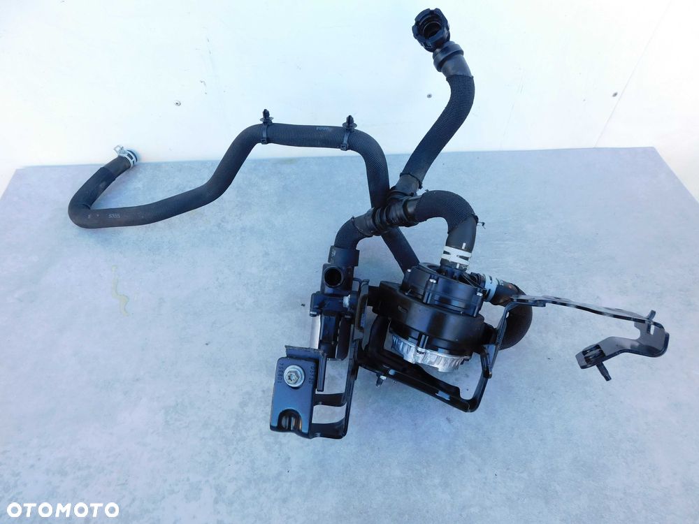 Renault Clio V Captur Arkana pompka obiegu wody dodatkowa oryginał