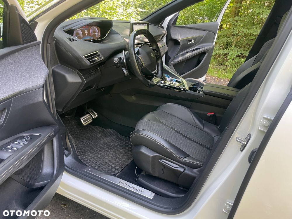 Peugeot 3008 1.5 BlueHDi GT Pack S&S EAT8 - 29