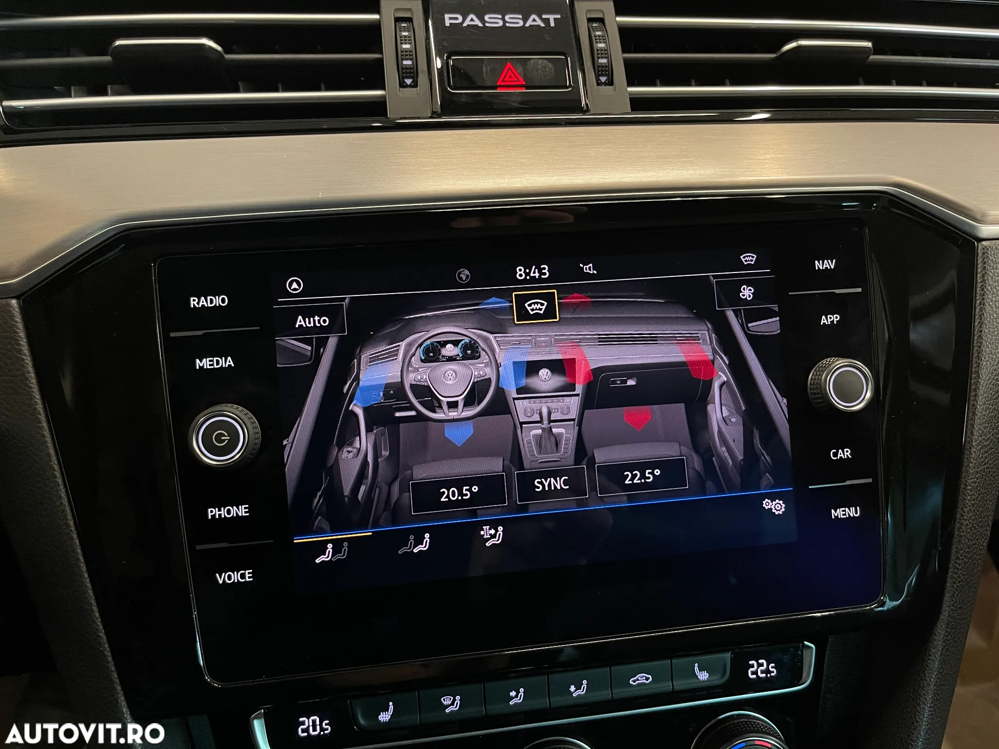 Volkswagen Passat 2.0 TDI DSG Highline - 20