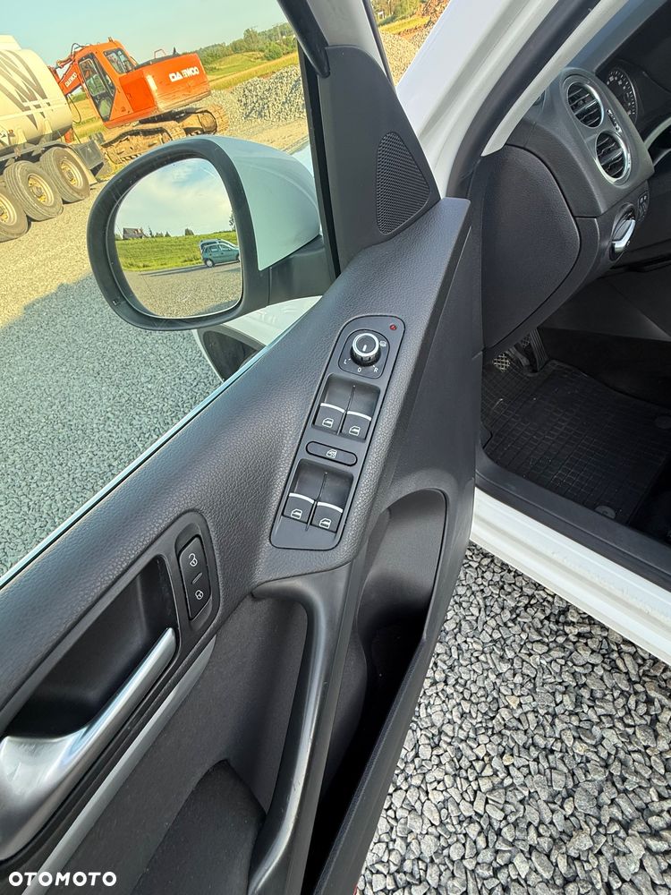 Volkswagen Tiguan 1.4 TSI Sport&Style - 24