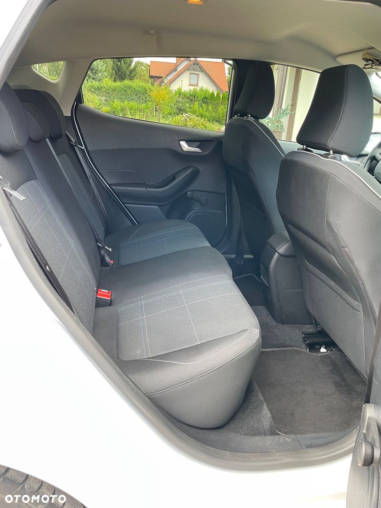 Ford Fiesta 1.1 SYNC Edition - 11