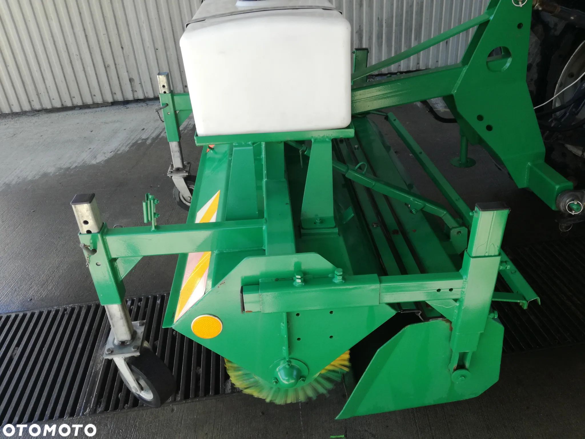 Inny POM Augustów T801 - 1