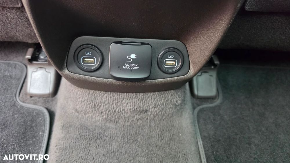 Hyundai Santa Fe - 19