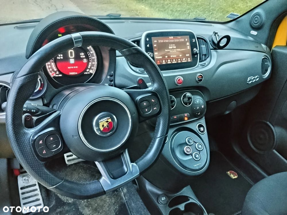 Abarth 595C 2018