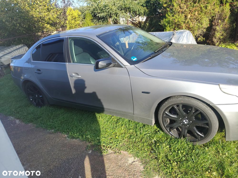 BMW Seria 5 520i - 3
