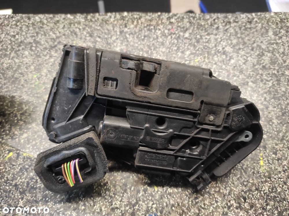 ZAMEK DRZWI LEWY PRAWY PRZEDNI 5TB837015A 5TB837016A VW PASSAT B8 GOLF 7 SKODA OCTAVIA 3 RAPID FABIA 3 KAROQ KODIAQ SPRAWNY WYSYŁKA !!!!! - 8