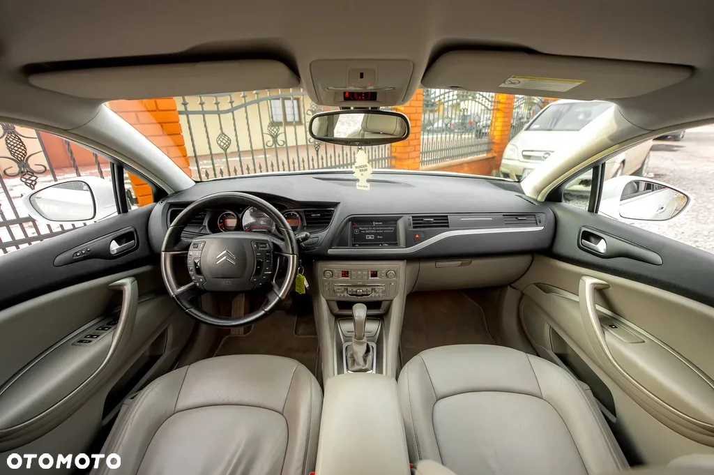 Citroën C5 3.0 HDi V6 Exclusive Equilibre Navi - 24