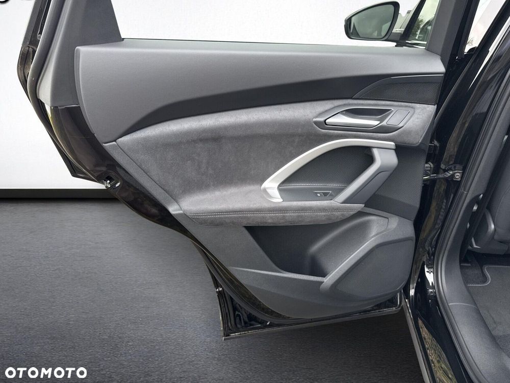 Audi Q5 Sportback - 13