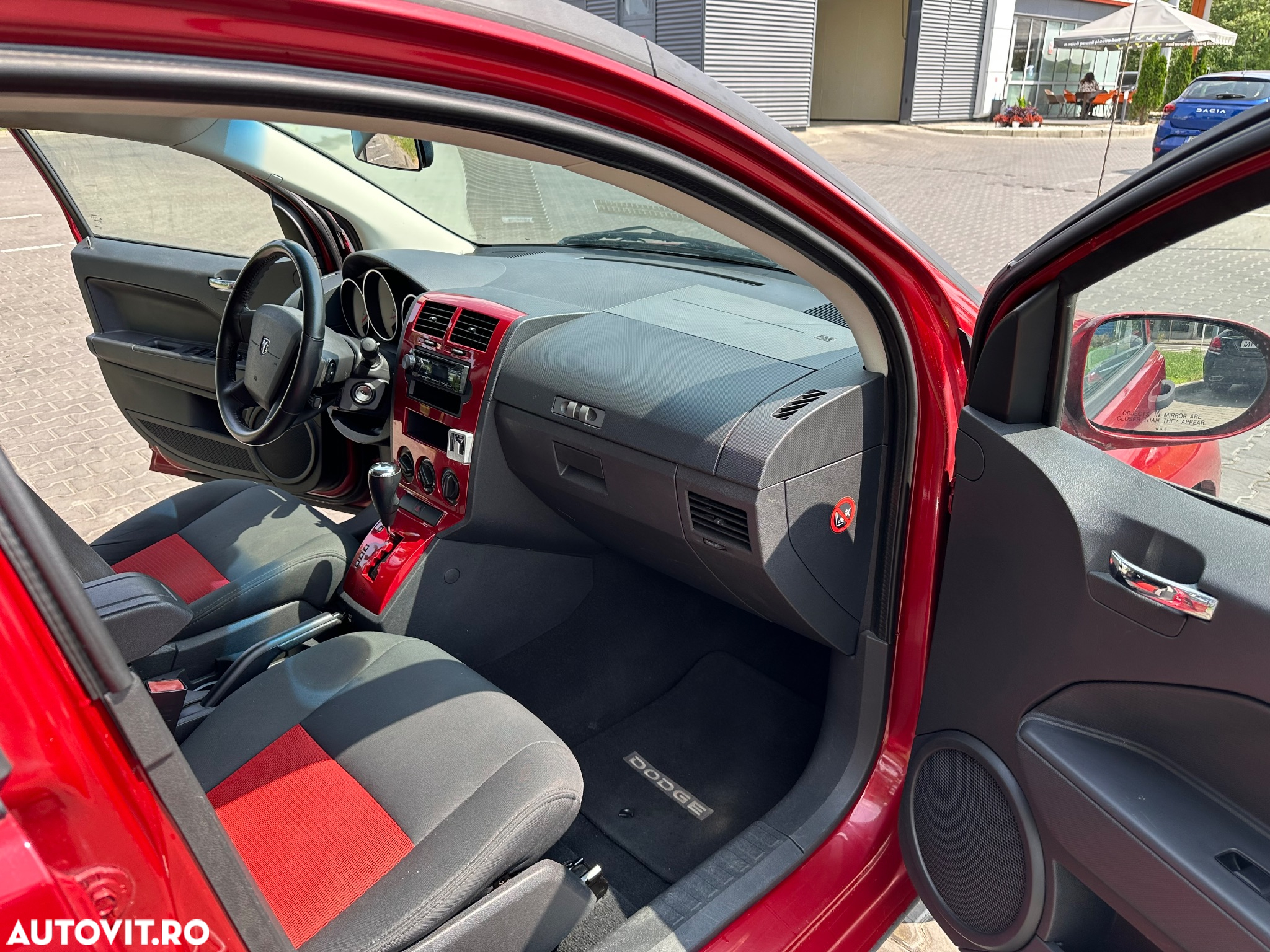 Dodge Caliber - 15