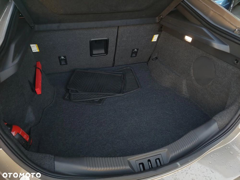 Ford Mondeo 2.0 EcoBlue ST-Line X - 12