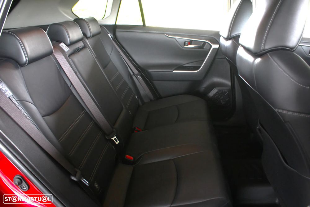 Toyota RAV4 2.5 HDF Lounge - 39