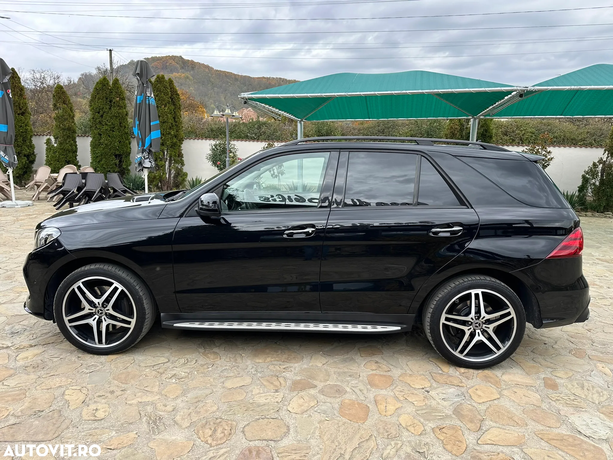 Mercedes-Benz GLE 400 4MATIC - 5
